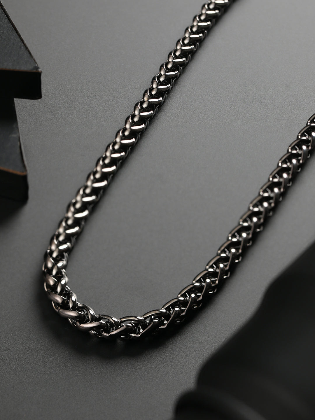 Bold by Priyaasi Sturdy Silver-Plated Wheat Chain Style Link Chain for Men