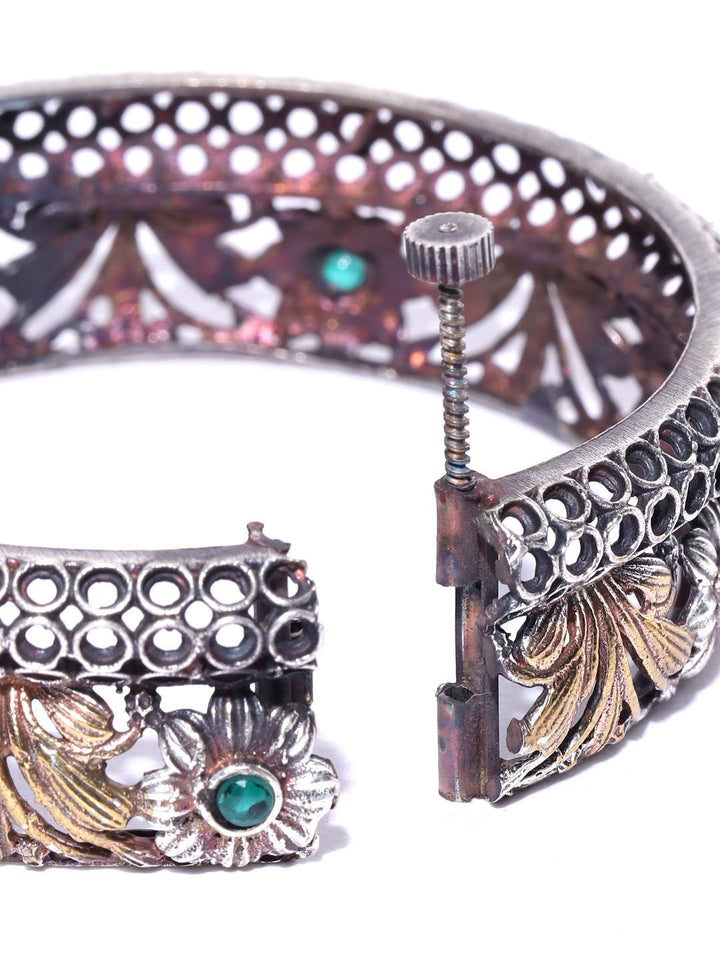 Antique Dual-Toned Flower Design Openable Bracelet