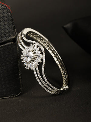 American Diamond Studded Square Shaped Bracelet