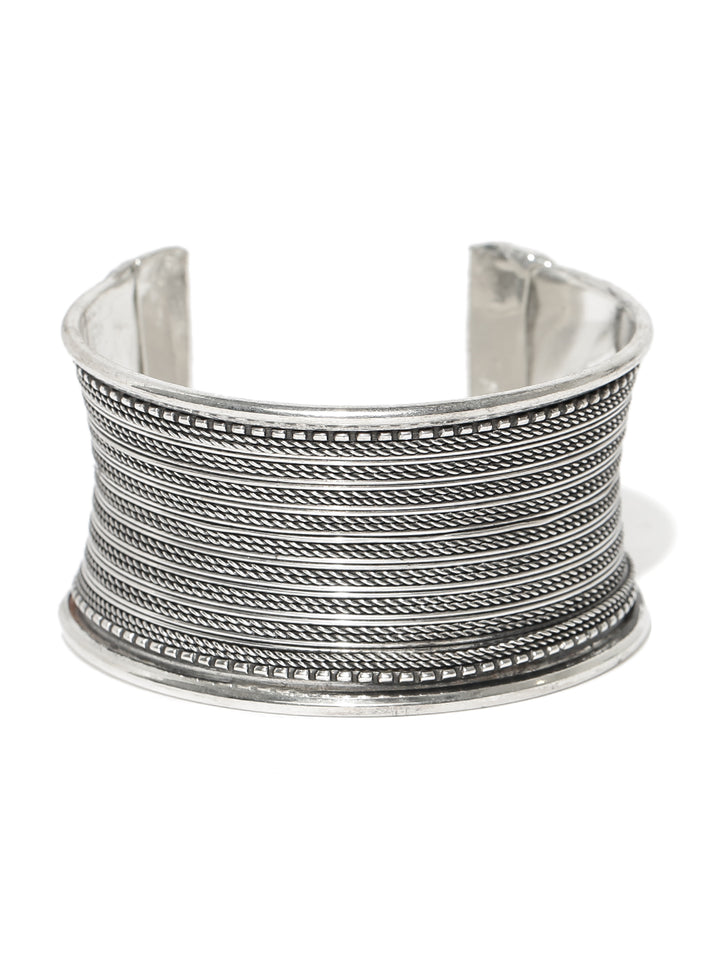 Chic Statement - German Silver/Oxidized Bracelet