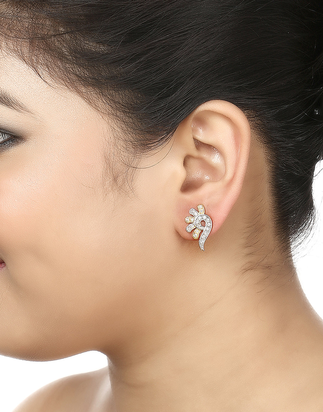 Designer American Diamond Elegant Stud Earrings