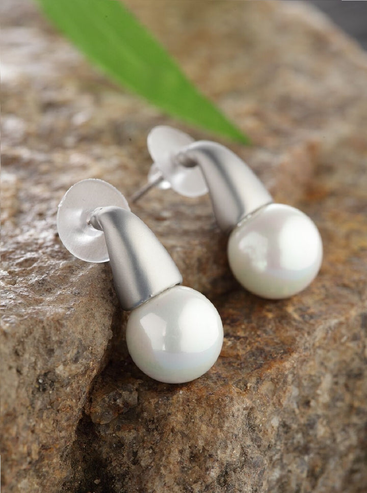 Daily/Office Wear Pearl Stud Earrings For Girls And Women