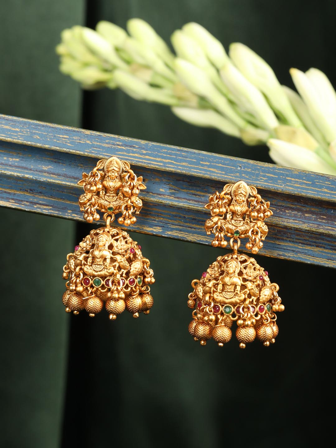 Buy Online Gold Jhumka Earring Bridal Wear ER3121