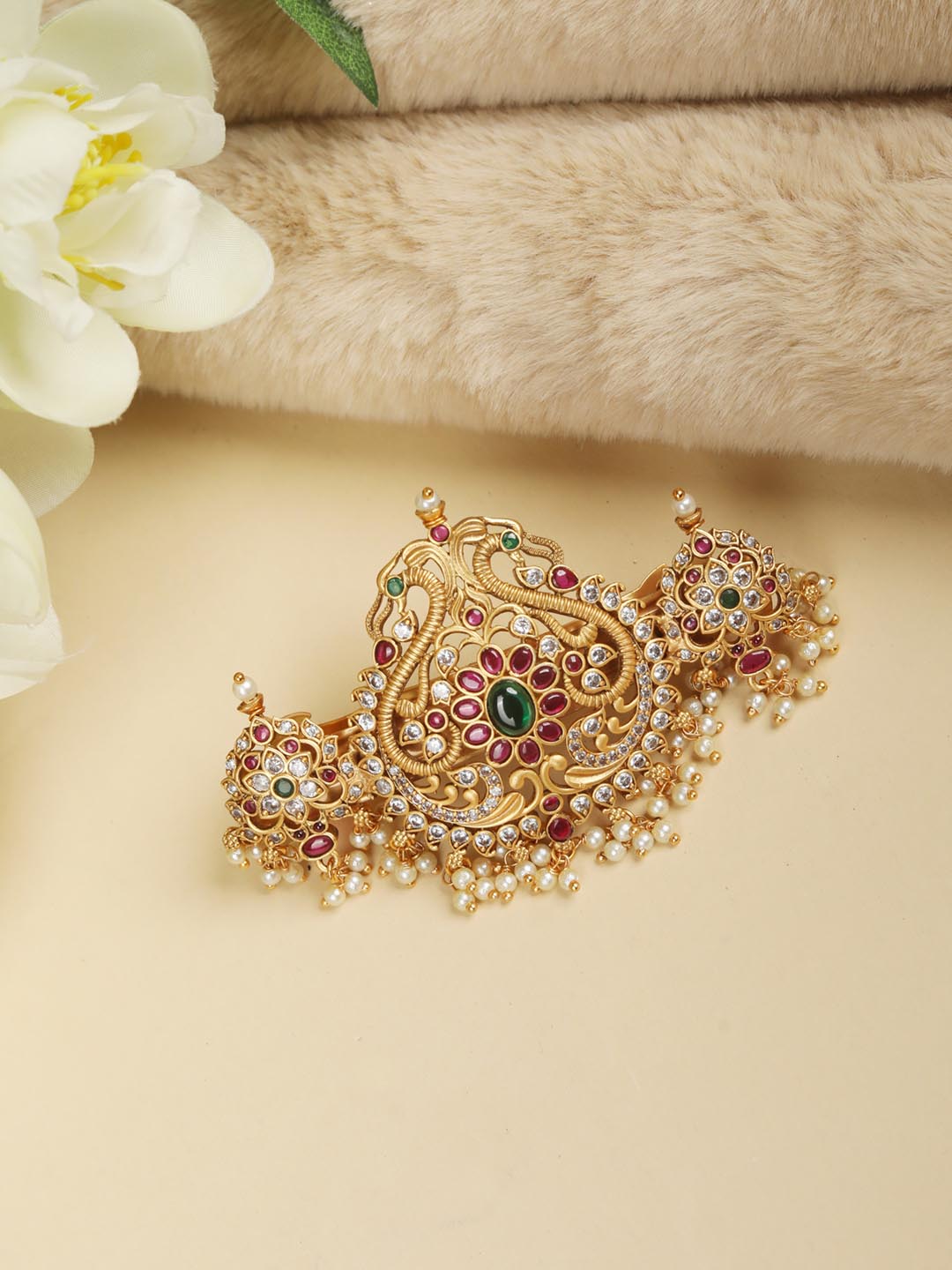Saaj - American Diamond Kemp Stones Pearls Gold Plated Peacock Claw Clip Hair Accessory