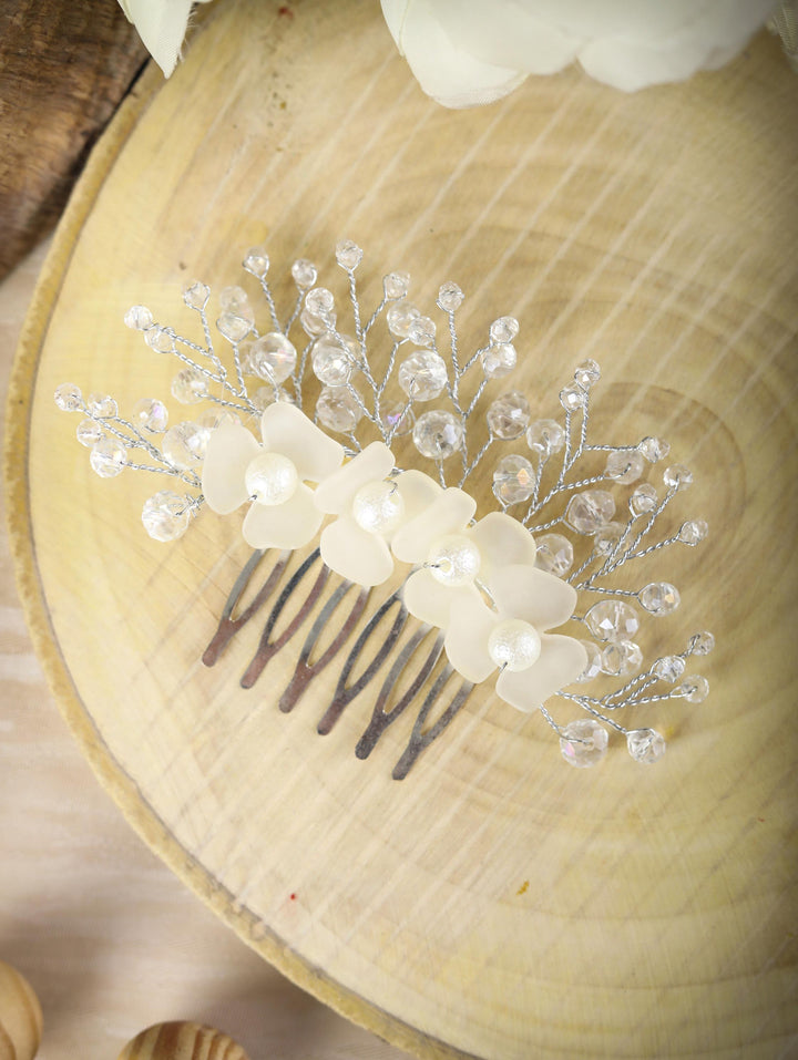 White Crystal Pearls Silver Plated Floral Hair Pin
