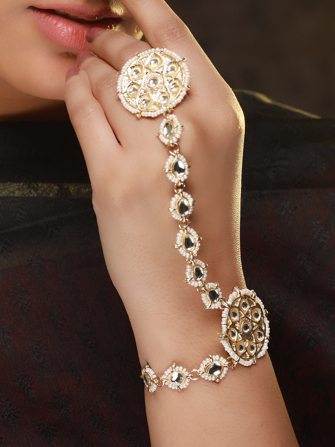 White Floral Kundan Link Gold-Plated Haathphul