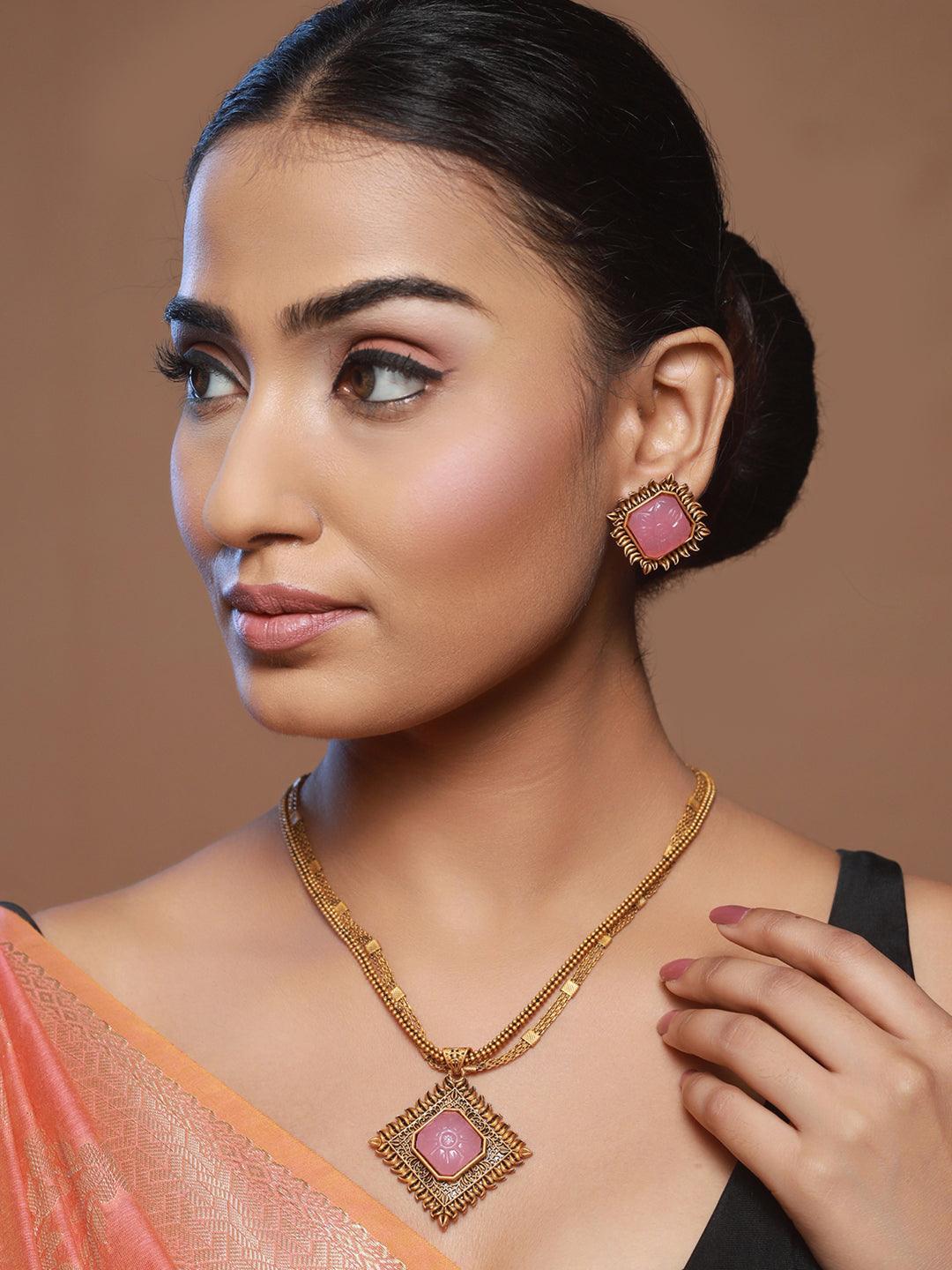 Priyaasi Pink Embossed Floral Gold-Plated Jewellery Set