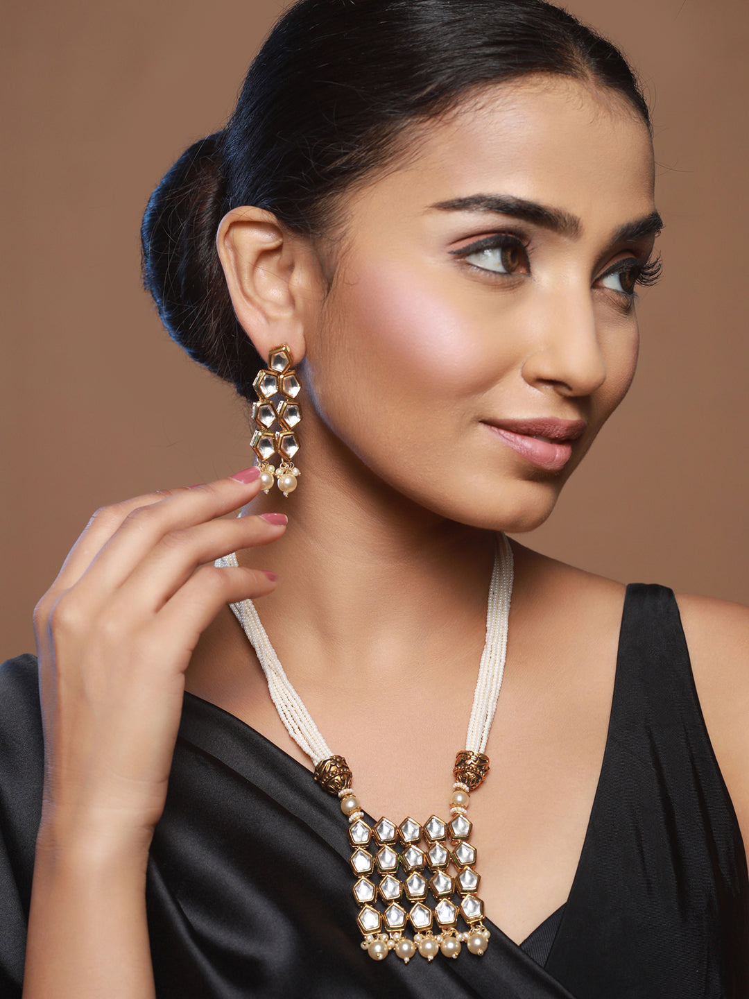 Priyaasi White Kundan Multilayer Gold-Plated Jewellery Set