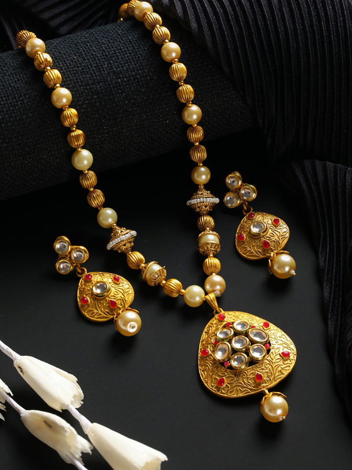Priyaasi Stuuded Floral Kundan Pearl Gold-Plated Jewellery Set