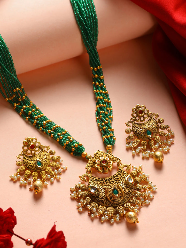 Priyaasi Studded Green Floral Multilayer Gold-Plated Jewellery Set