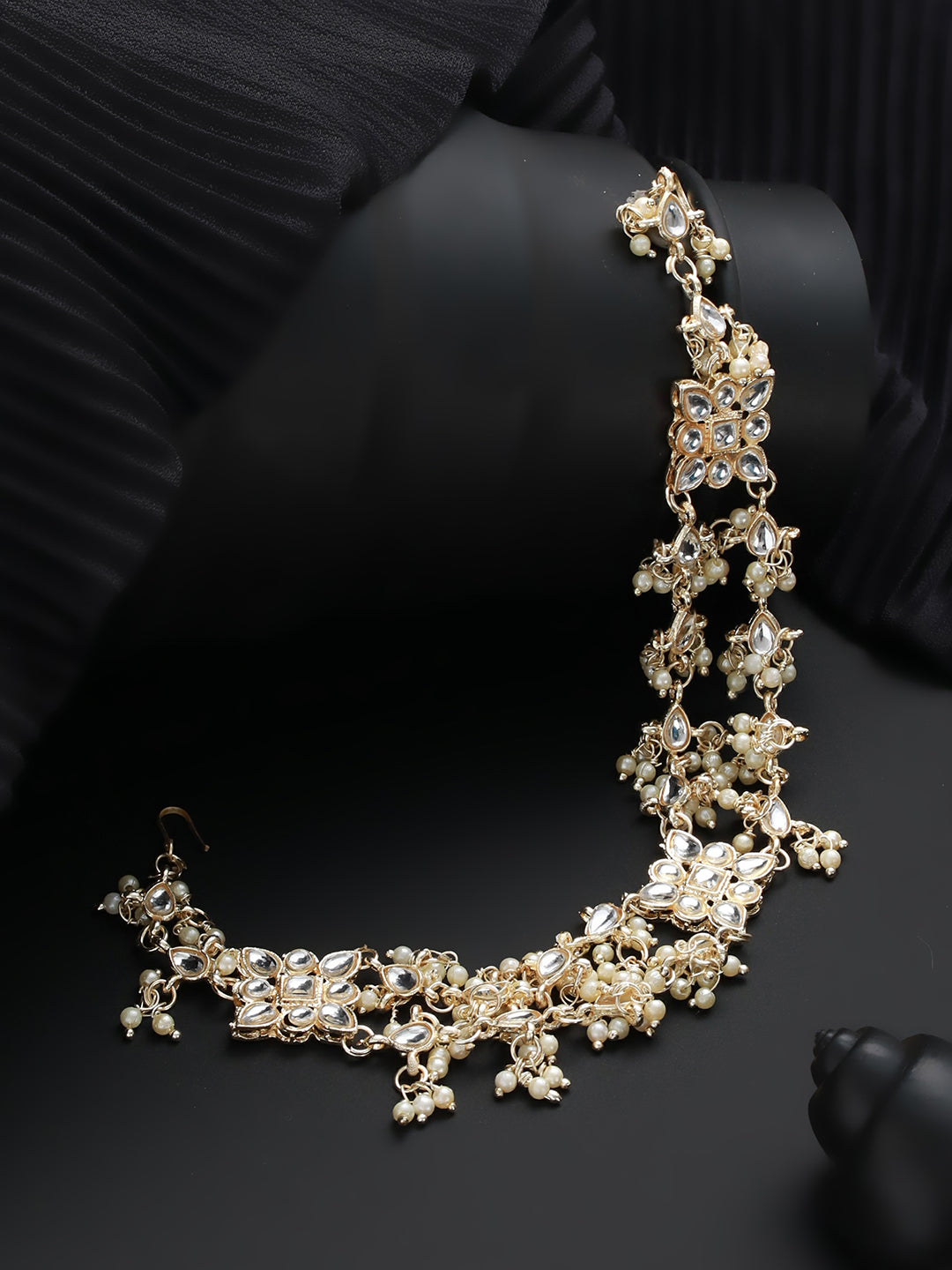White Floral Kundan Pearl Dual-Layered Gold-Plated Mathapatti