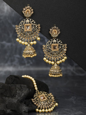 Off White Beads Pearls Artificial Stones Gold Plated Maang Tikka