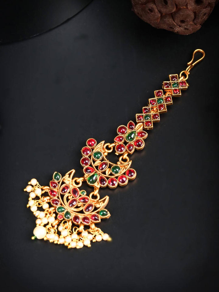 Kemp Stones Pearls Floral Gold Plated Maang Tikka
