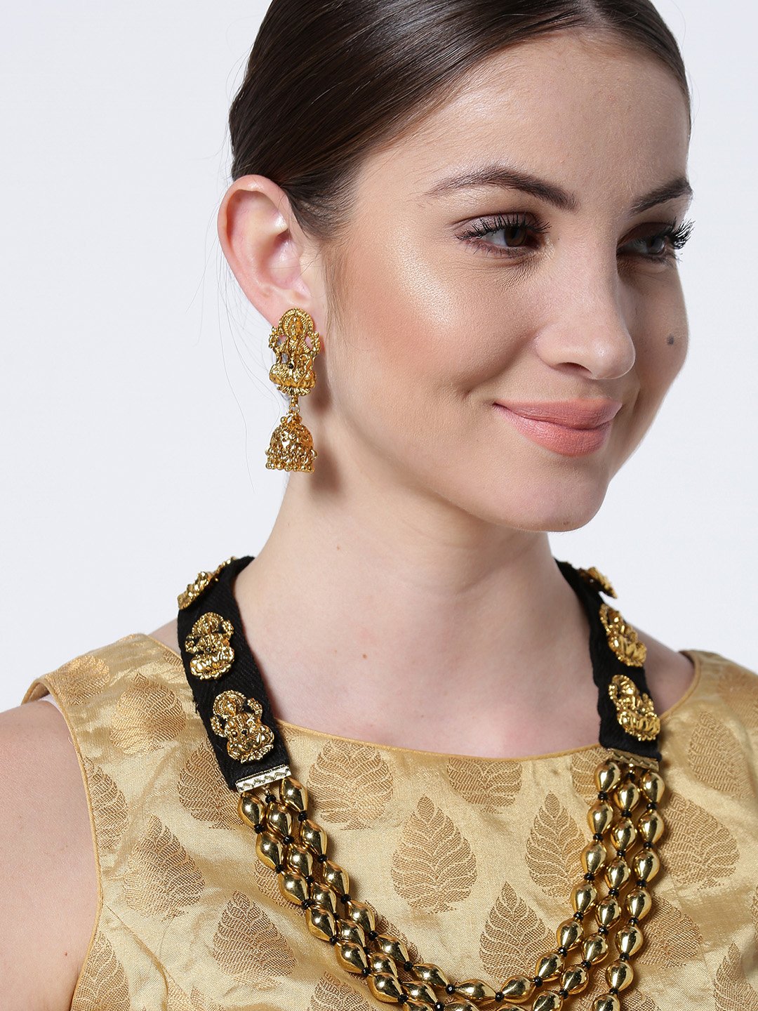 Black Gold Plated Temple Jewellery Set