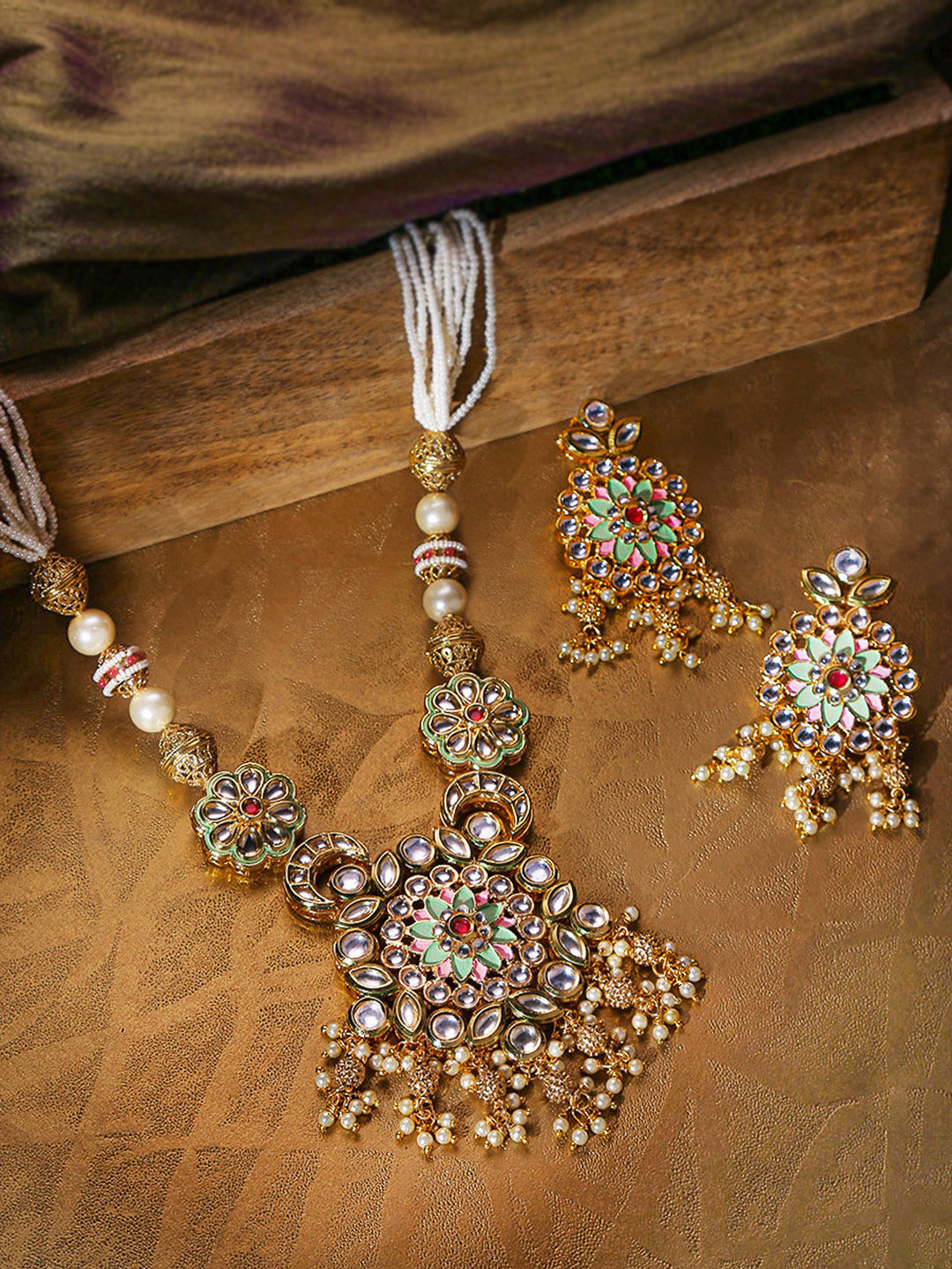 Mint Green Kundan Beads Pearls Gold Plated Jewellery Set