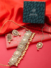 Kundan Beads Pearls Gold Plated Choker Set with Maang Tikka