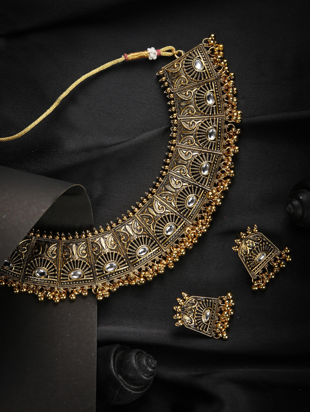 Golden Gaze - Kundan Gold Plated Oxidised Jewellery Set