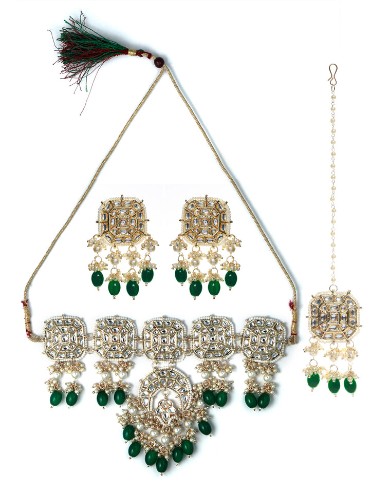 Priyaasi Green Floral Kundan Gold Plated Jewellery Set with Maagtikka