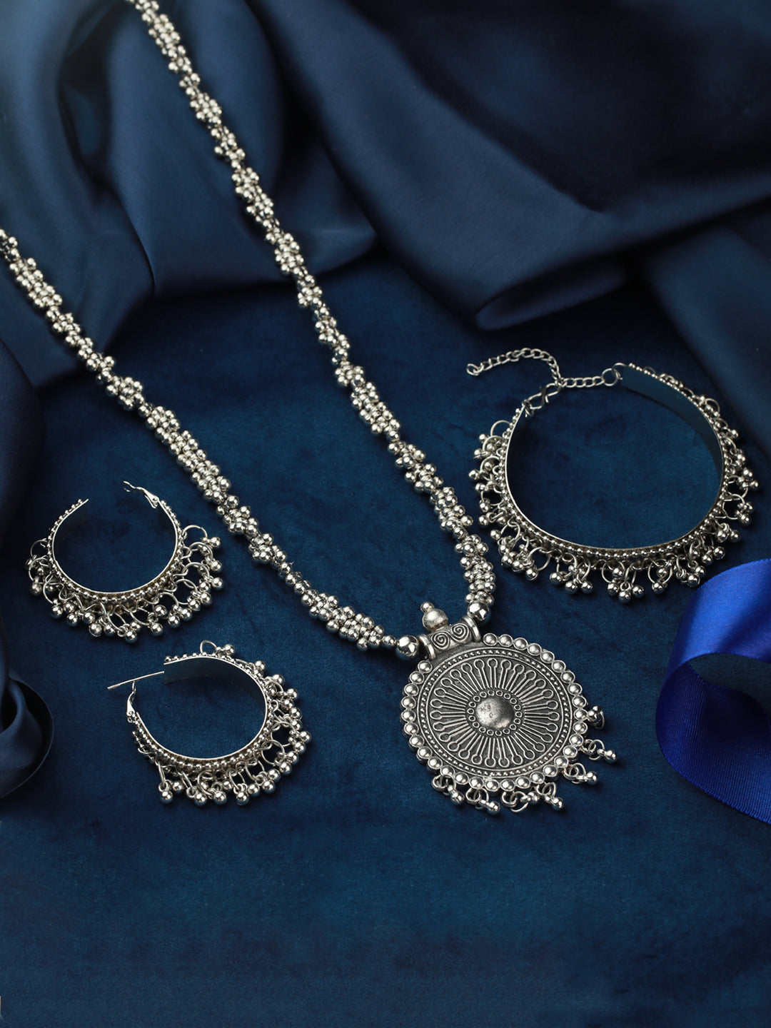 Priyaasi Oxidised Silver Chunky Floral Jewellery Set with Bracelet