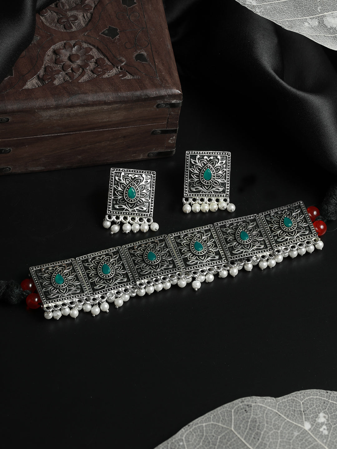 Priyaasi Oxidised Silver Studded Floral Block Pearl Drop Jewellery Set