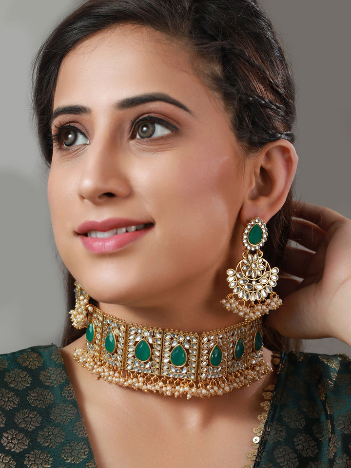 Priyaasi Green Kundan Floral Leaf Gold Plated Choker Jewellery Set