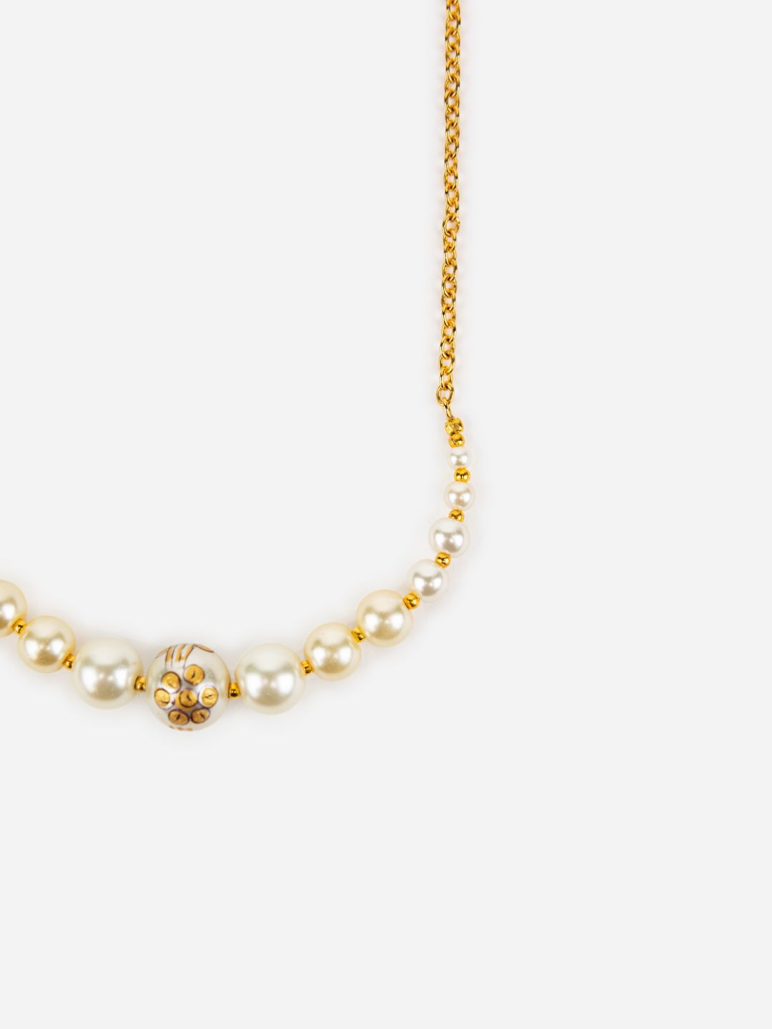 Flower Embossed Pearl Link Gold-Plated Necklace