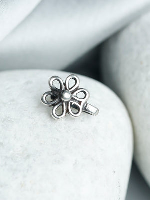 Oxidised Silver Enchanting Floral Nose Pin
