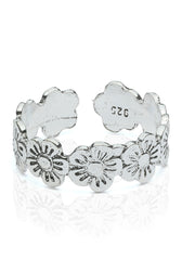 Oxidised Silver Intricate Flower Toe Ring